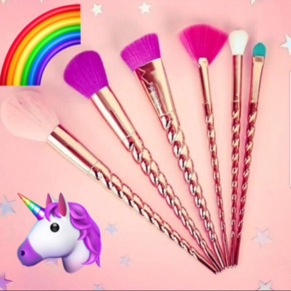 ⭐️Beauty Creations unicorn brushes 🦄 - Picture 7 of 7
